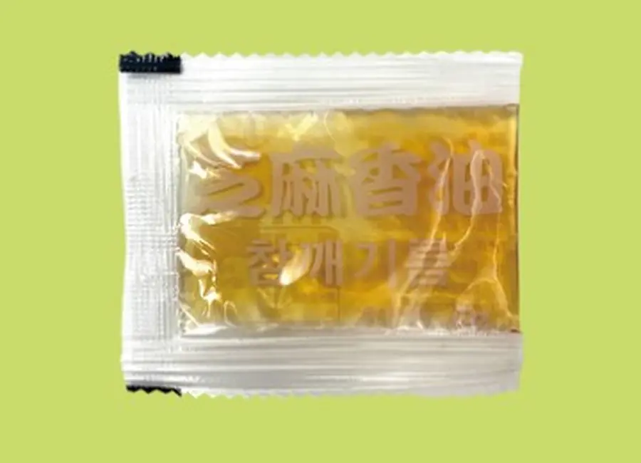 Sesame Oil — 4 g Sachet from the Deesheng Food catalogue